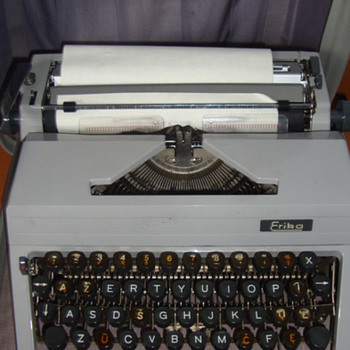 Typing machine Erika - Office