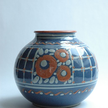 french art deco pottery vase by LEON ELCHINGER circa 1920 - Art Deco