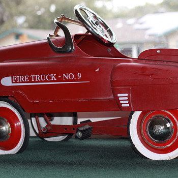 Unknown Fire truck NO.9  Pedal car R Stamped caps