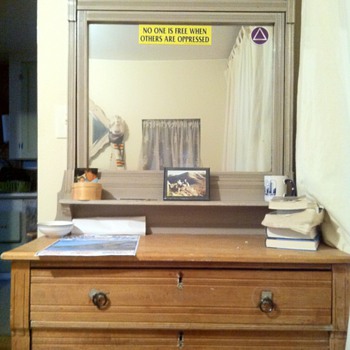 I have this dresser/Mirror and matching bed
