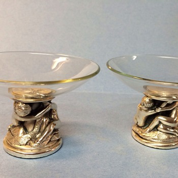 Pair of small dishes(Salts?) - Glassware