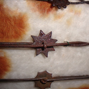 HODGE vs GOSS SPUR ROWEL BARBED WIRE - Tools and Hardware