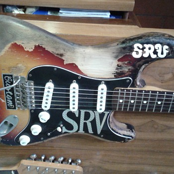 Stratocastel "Number One" Stevie Ray Vaughan (Custom) - Guitars
