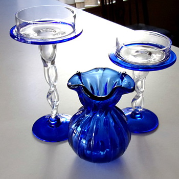 1960s 1970s Cobalt Vase "Snowflakes" - Art Glass
