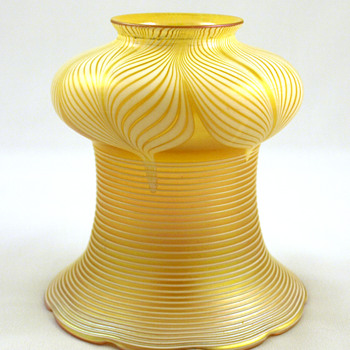 Quezal machine threading shade - Art Glass