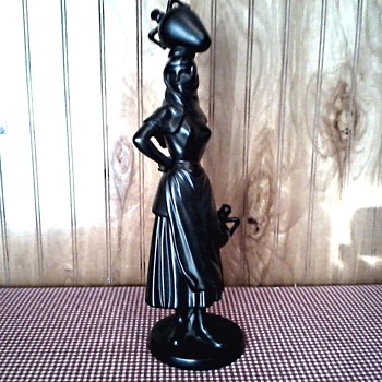 "Bidasoa" Spanish Porcelain Figurine /Satin Black Finish /Circa 1950's 60's - Figurines