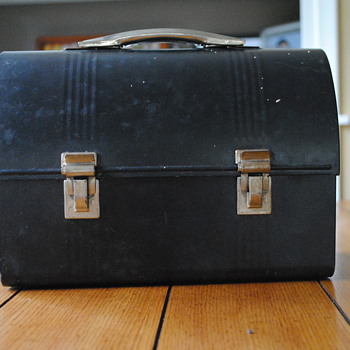 Black Dome Worker's Lunch Box by Aladdin - Kitchen