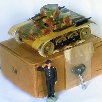 Gescha panzer tank, pre WWII Germany. Tin wind up.  - Model Cars