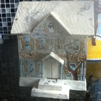 Haunted House Bank - Coin Operated