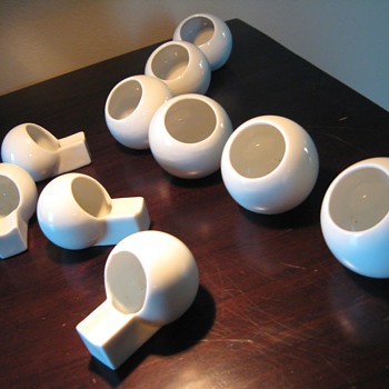 ART DECO CZECHOSLOVAKIA  ASHTRAYS 7623/7624 - Art Deco