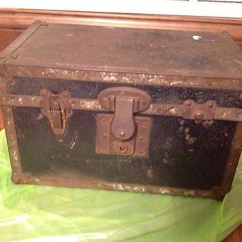 Doll or salesman sample? trunk