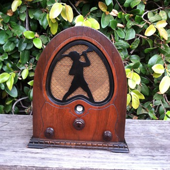 Vintage Jackson Bell Mini Cathedral Peter Pan Tube Radio 1931 - Radios