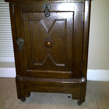 Commode - Furniture