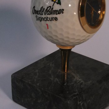 Arnold Palmer Signature Golf Ball Clock