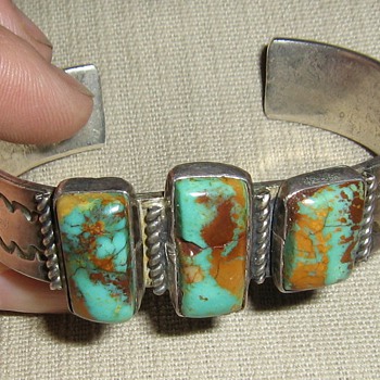 King's Manassa Mine? Navajo bracelet