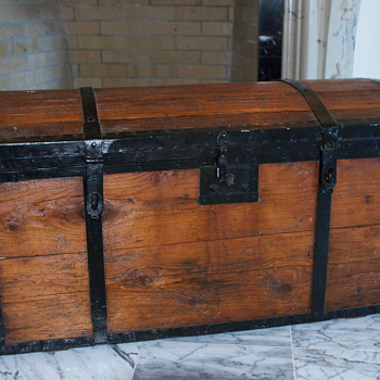 Help....old trunk