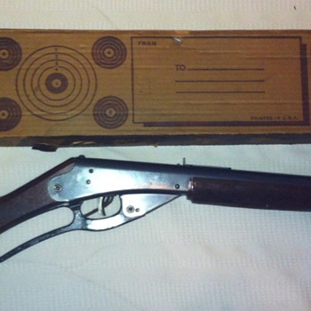 Red Ryder BB Gun NO 111 Model 40 ca. 1938-1940 WITH ORIGINAL BOX