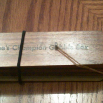 Lee's Champion Gobble Box