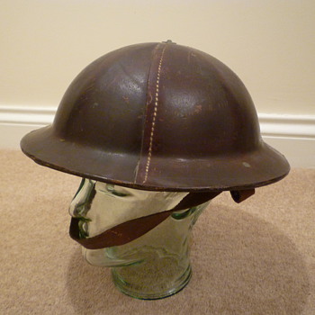 British WWII leather civil defence helmet - Military and Wartime
