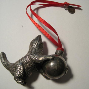 Sterling Kitten with Ball (Christmas Ornament 1993)