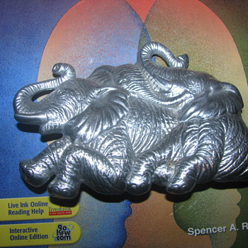 Arthur Court cheese tray top - Animals