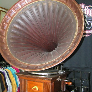 HMV Doric 1908