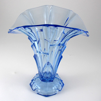 Mysterious Art Deco Flared Vase with Petals in Blue - Glassware
