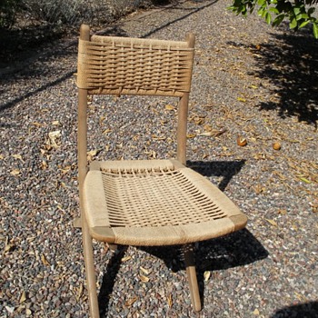 collapsible deck chair made in Yugoslavia