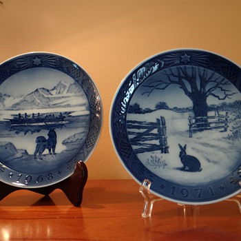 ROYAL COPENHAGEN - DENMARK - China and Dinnerware
