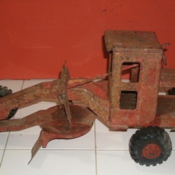 ....My new old road maintainer.
