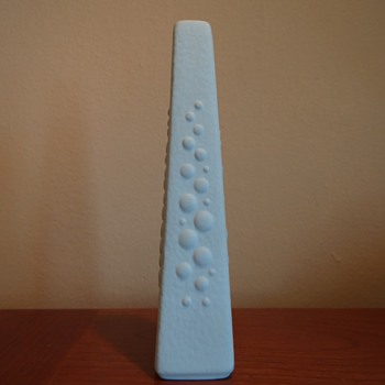 ROYAL PORZELLAN KPM  725/1    HANDARBEIT - GERMANY - Art Pottery