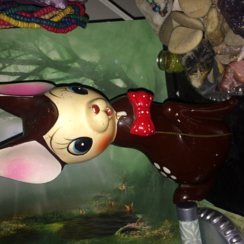 Believe she's a Doe, History still to be found. Super Cute. - Figurines