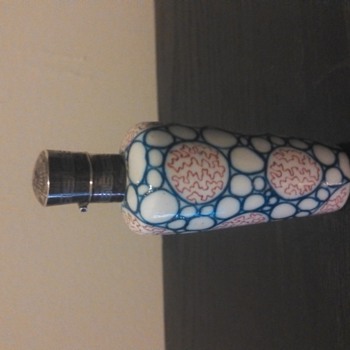 Old Chinese 18th century fine porcelain hand painted silver top snuff bottle