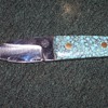TURQUOISE SKINNING KNIFE WITH MAKERS MARK NEED HELP ON ID