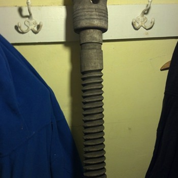 cool piece of wood i got today, anyone know what it is