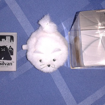 1980's Dakin Silvia White Cat 2" Wind-up Japan Artist Society - Toys