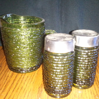 Green dishes - Glassware