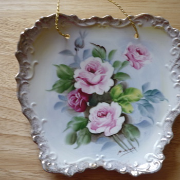 Enesco (?) Decorative Plate