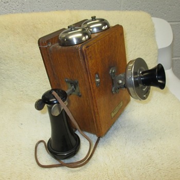 Western Electric - " Compact Telephone", model 293A - Telephones