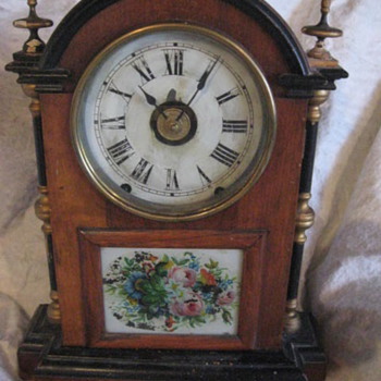 Seth Thomas Mantel Clock - Clocks