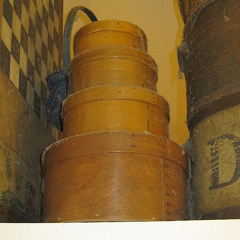 New England Shaker Oval Wood Box Stack Primitive