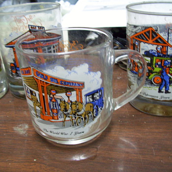 OLD GULF GLASSES.. AN OTHER OIL CO. ITEMS