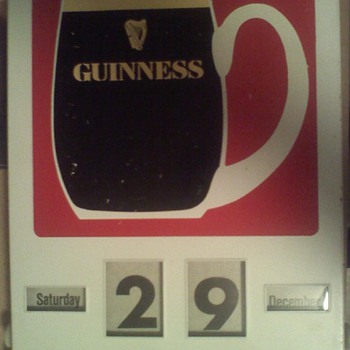 Guinness Mug tin sign calendar
