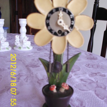 Wooden Flower Clock - Clocks