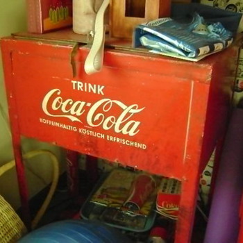 German Coke Ice Box