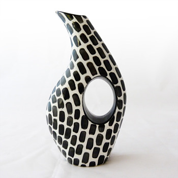 Organic vase, Moloza (Spain, ca. 1960) - Art Pottery