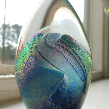 Robert Eickholt Paperweight - Art Glass