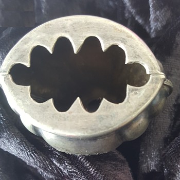 Chicken Bone Holder???