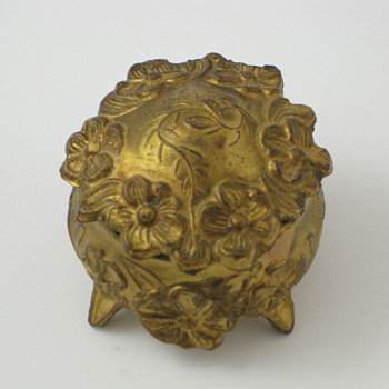 forget me not metal ring box