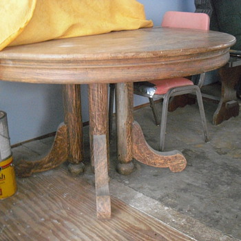 Oak Table, looking for opinion    - Furniture